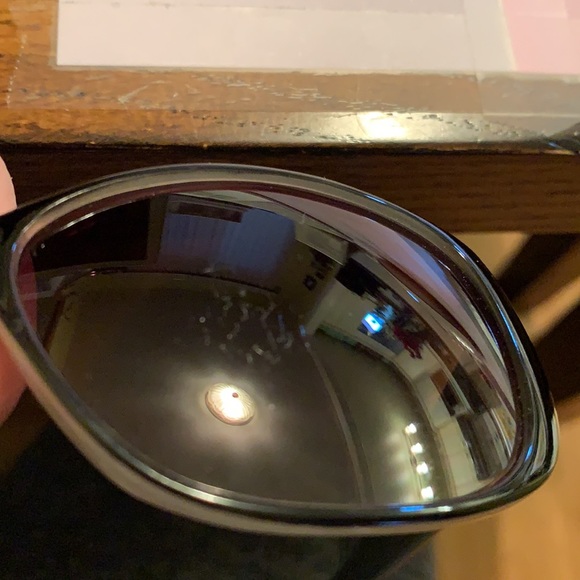 Jones New York Sunglasses - Picture 4 of 4